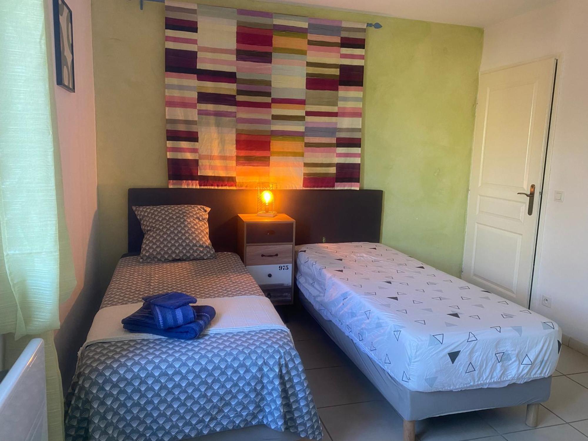 Saint-Jean-de-Barrou Gite Romarin Avec Spa מראה חיצוני תמונה